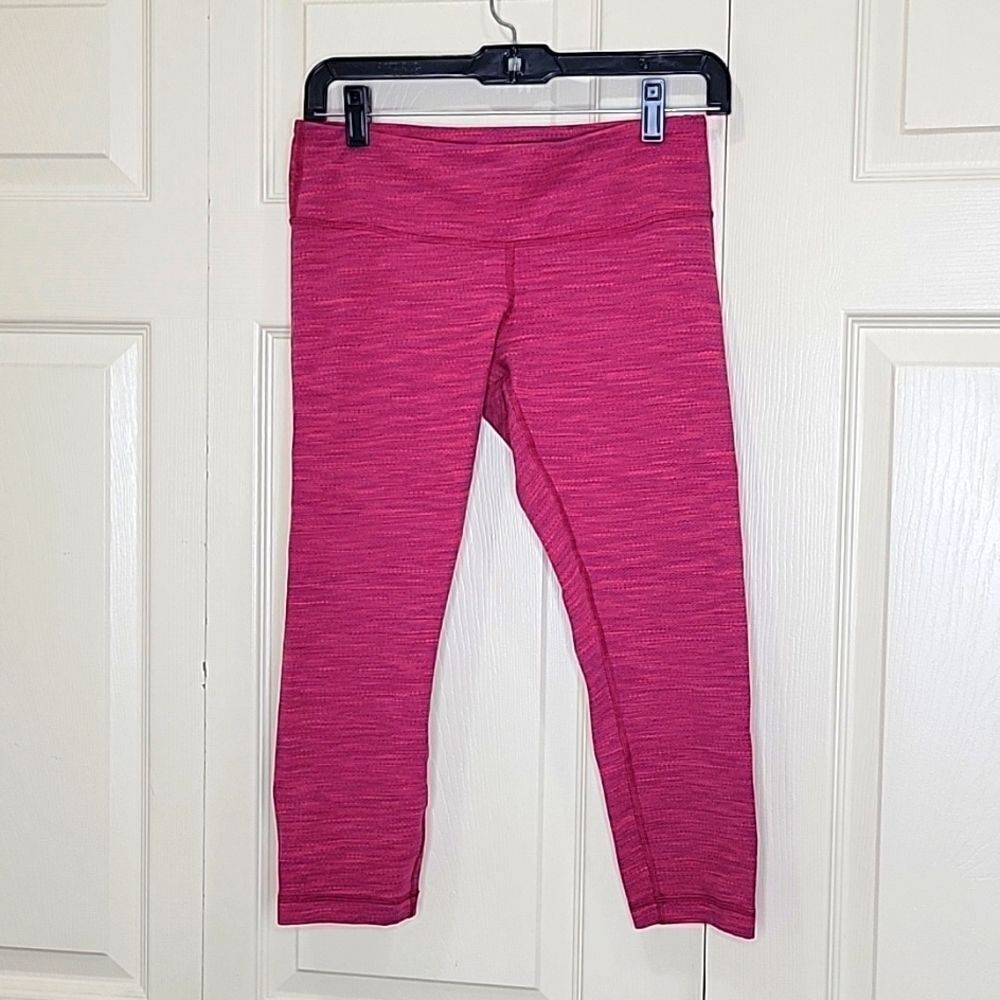 Lululemon Pink and Purple Cropped Leggings Size 6